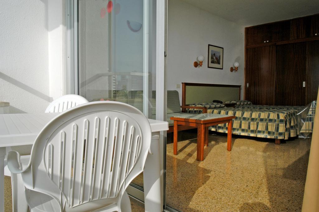 Apartamentos Luz Playa Las Palmas de Gran Canaria Pokoj fotografie